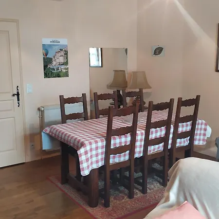 Chez Nadine Holiday home *