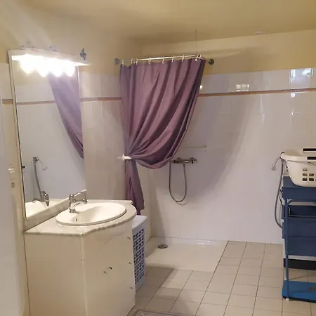 Chez Nadine Semesterbostad Miers