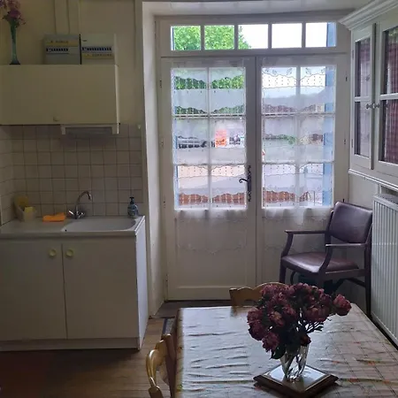 Chez Nadine Semesterbostad