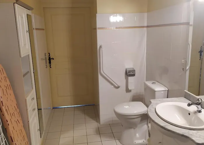 別荘 Chez Nadine *