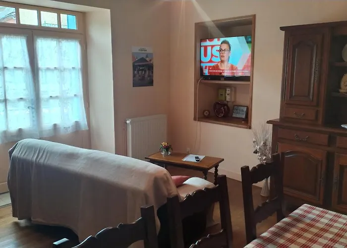 別荘 Chez Nadine *