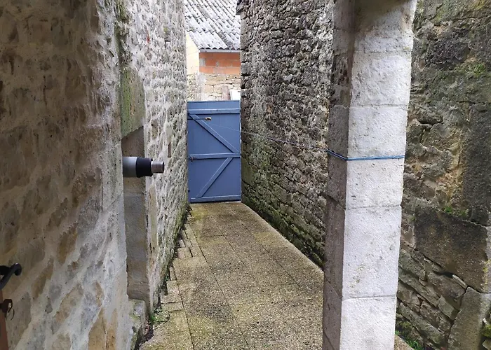 別荘 Chez Nadine *